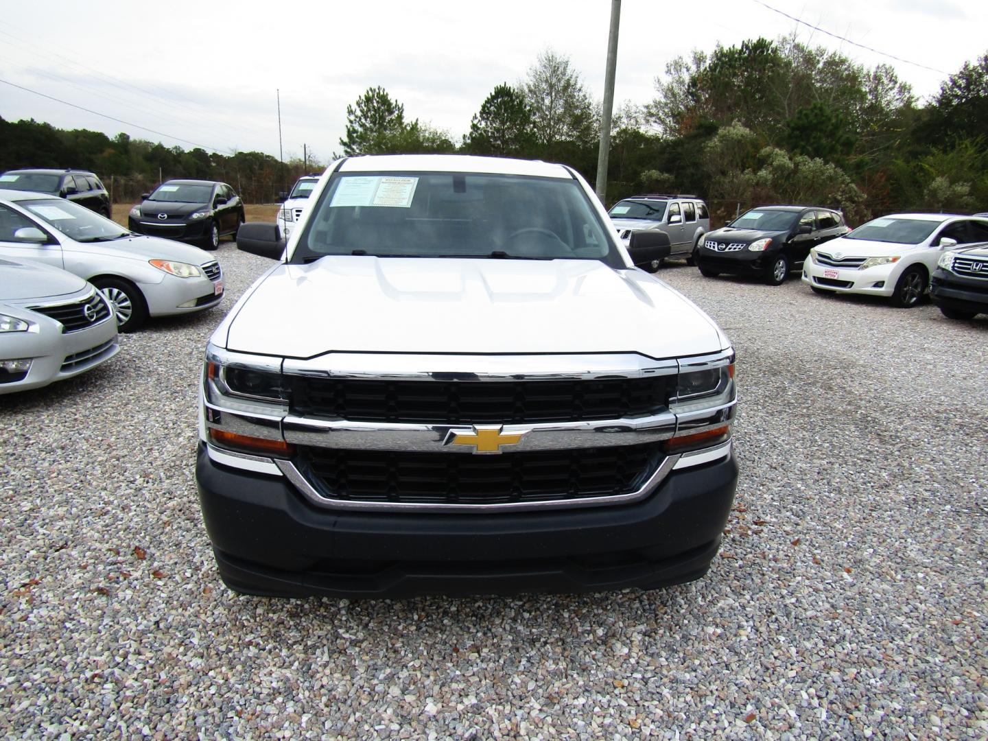 2017 WHITE /Gray Chevrolet Silverado 1500 LS Crew Cab Short Box 2WD (3GCPCNEC7HG) with an 5.3L V8 OHV 16V engine, Automatic transmission, located at 15016 S Hwy 231, Midland City, AL, 36350, (334) 983-3001, 31.306210, -85.495277 - Photo#1